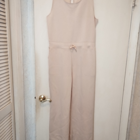 Jumpsuit - Picture 10 of 11